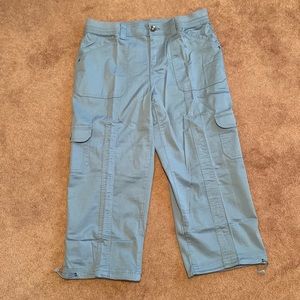 Women’s Style & Co. Bungee CapriPants New Size 10